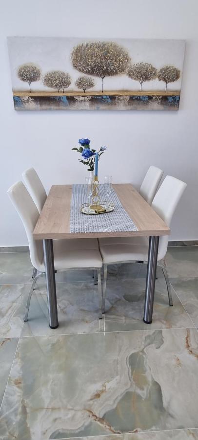 Apartment M&m Izola